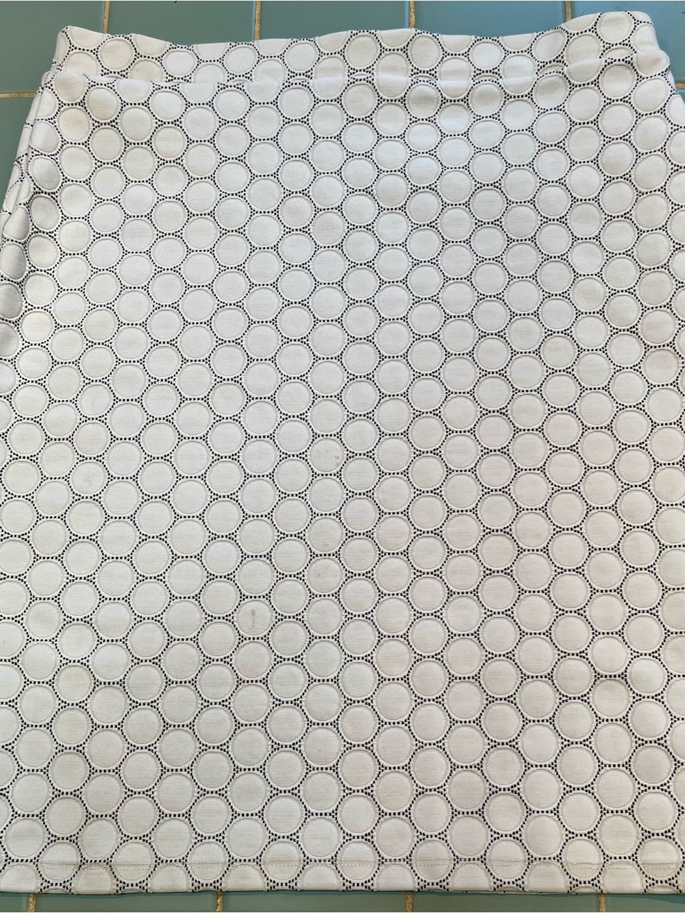 White Circle-Pattern Knee Length Skirt